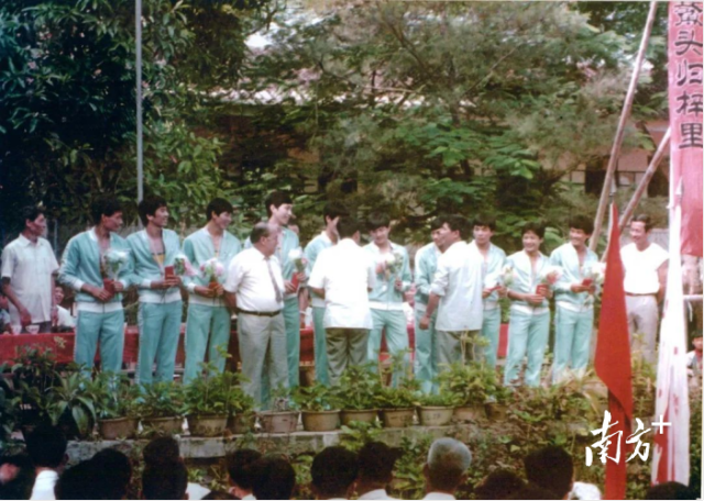 1984年，常平农民篮球队勇夺第一届全国农民丰收杯冠军。