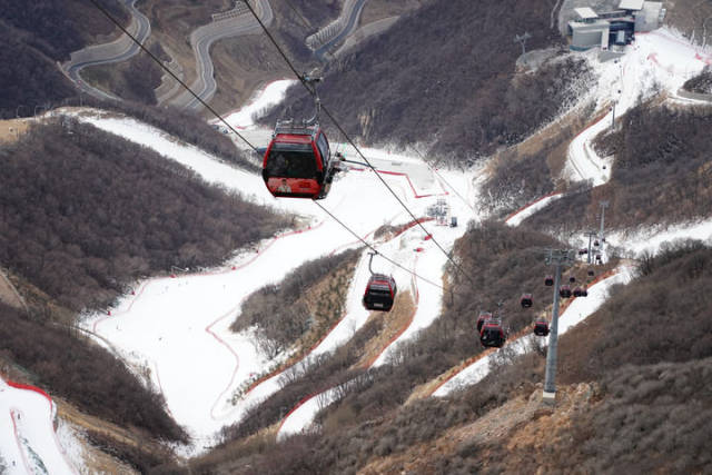 这是2023年2月2日拍摄的国家高山滑雪中心。新华社记者 张晨霖 摄