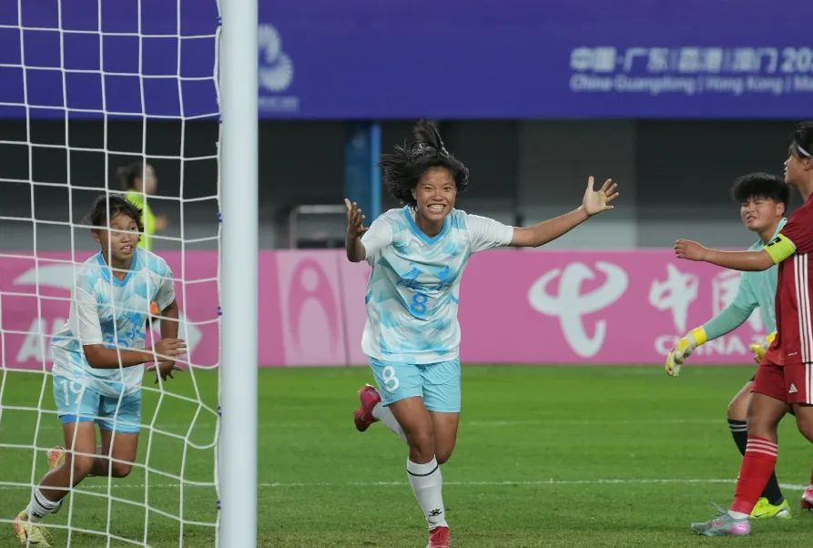 十五运会U16女足赛广东队全胜晋级八强